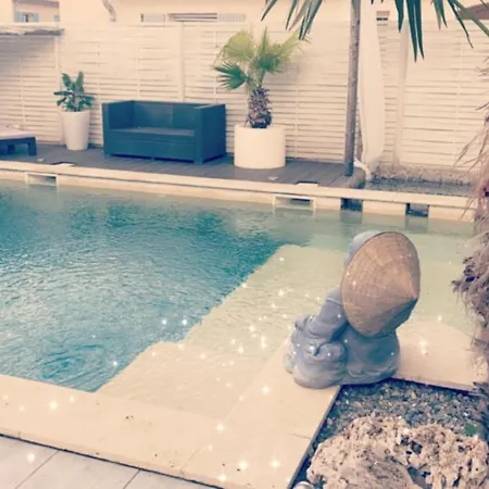 La Salamandre De L Olivier - Le Palmier Aubignosc